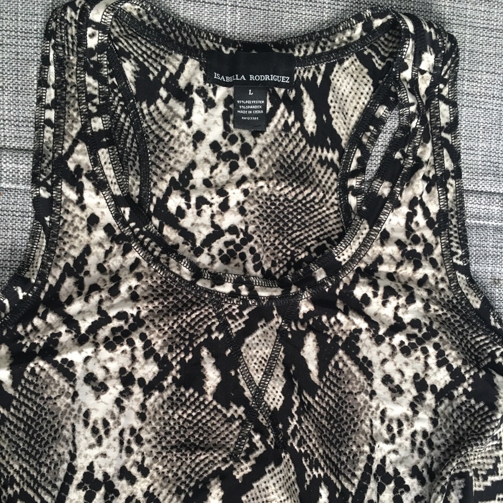 Isabelle Rodriguez Sleepwear (L)